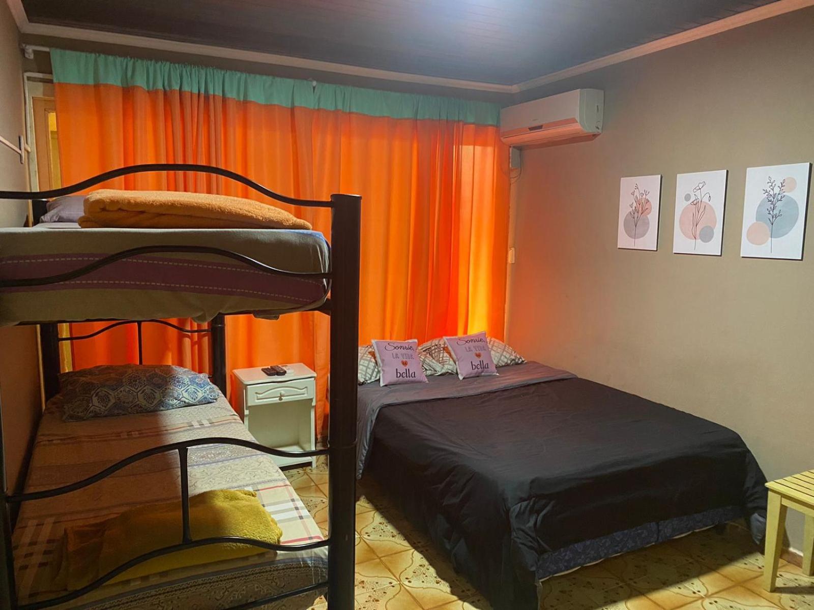 Guembe Al Rio Hostel Puerto Iguazú Kültér fotó