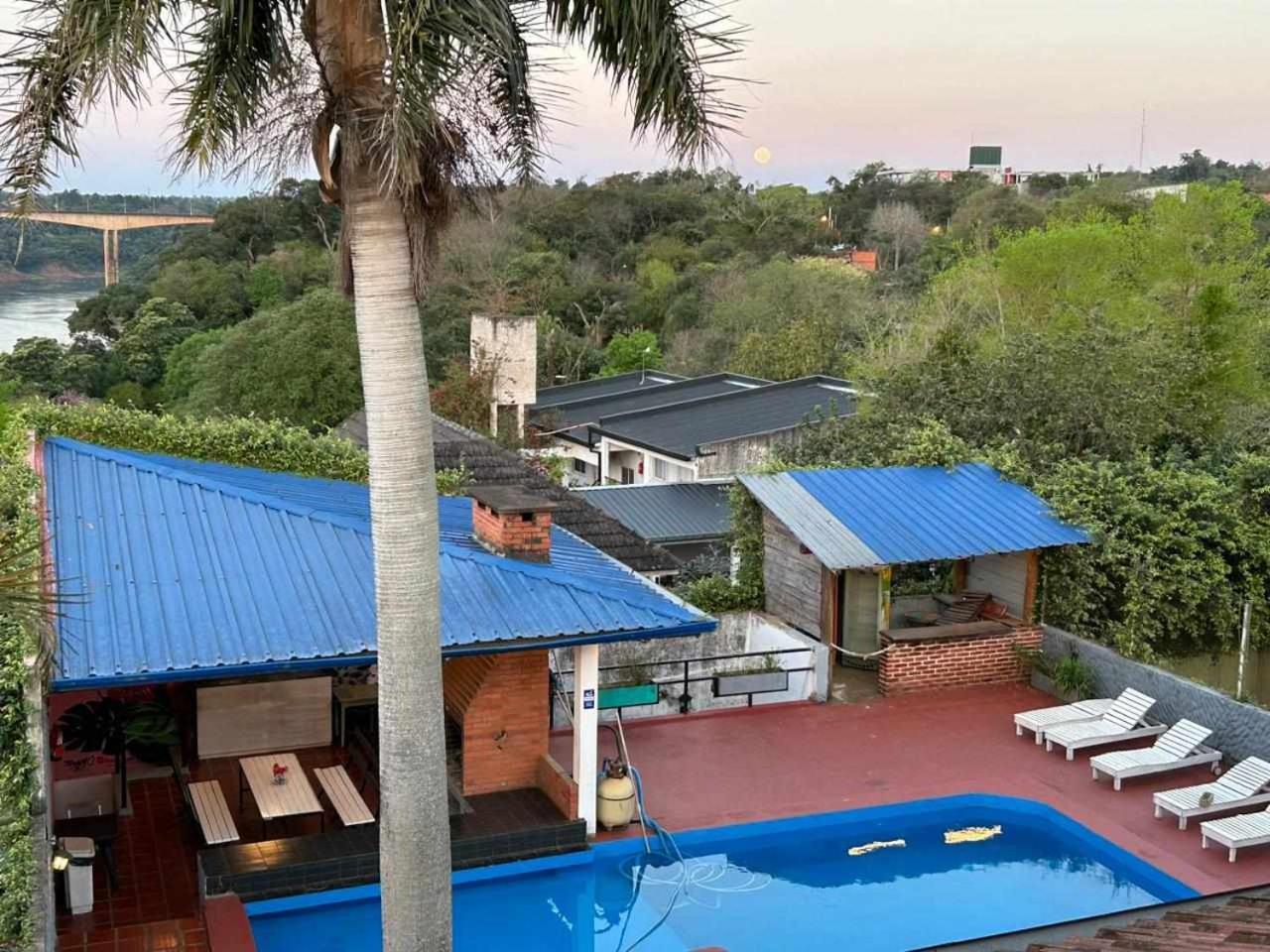 Guembe Al Rio Hostel Puerto Iguazú Kültér fotó