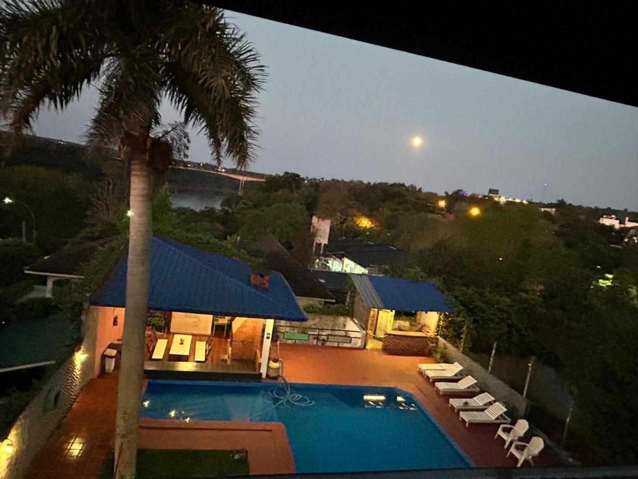 Guembe Al Rio Hostel Puerto Iguazú Kültér fotó
